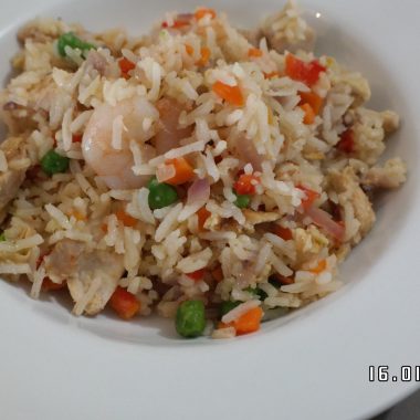 chicken & prawn fried rice