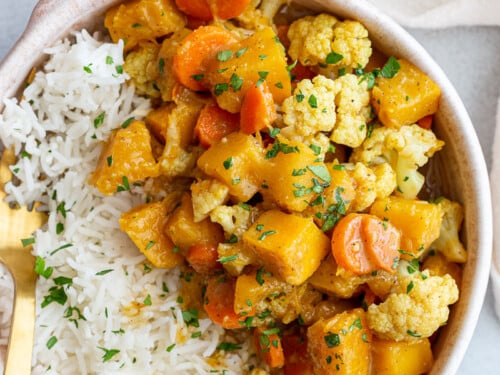 Pumpkin, Cauliflower, and Chicken Curry