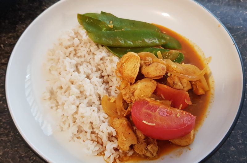 my version Sri Lankan coconut chicken curry