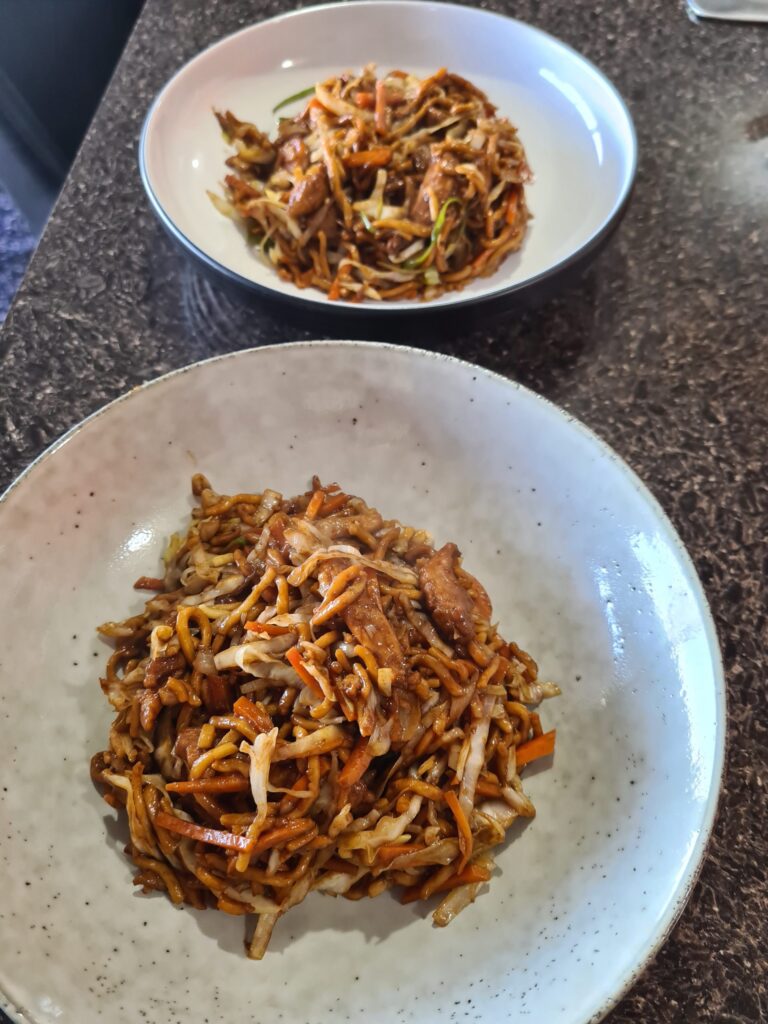 Chicken Lo Mein