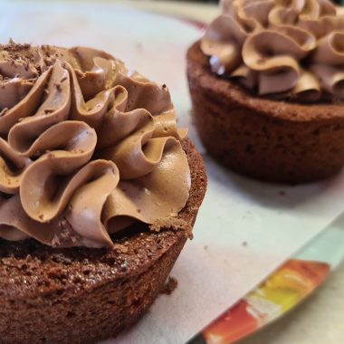 coffee syrup cup cakes
