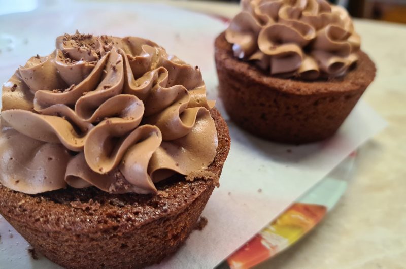 coffee syrup cup cakes