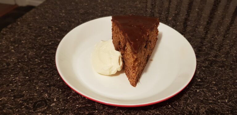 sticky toffee cake 2 scaled